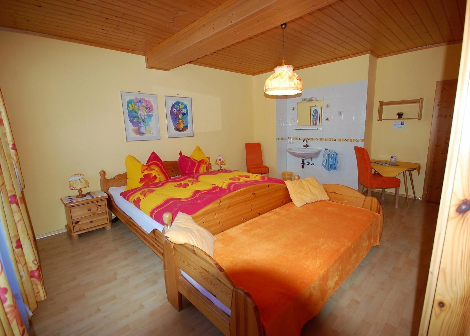 Charming House In Pruggern, Mountain View Villa Bagian luar foto