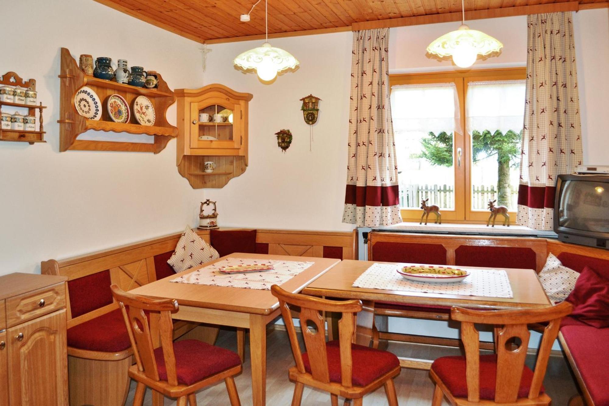 Charming House In Pruggern, Mountain View Villa Bagian luar foto